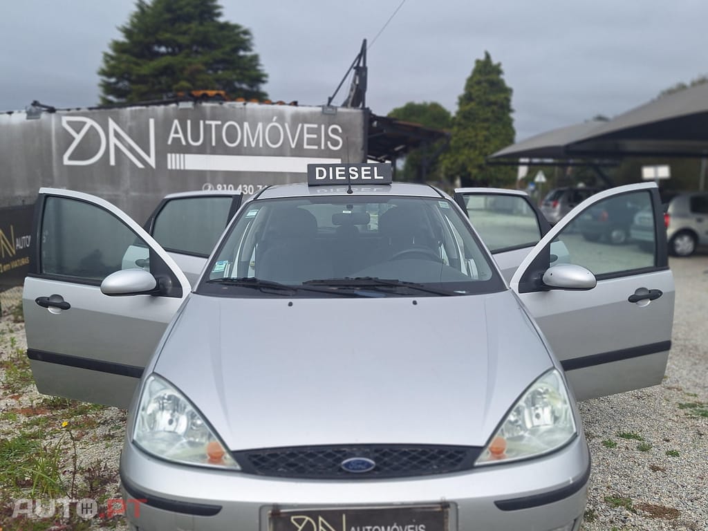 Ford Focus 1.8 TDDI Poucos Kms!