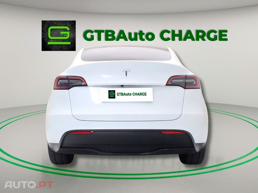 Tesla Model Y Standard RWD I.V.A DEDUTIVEL