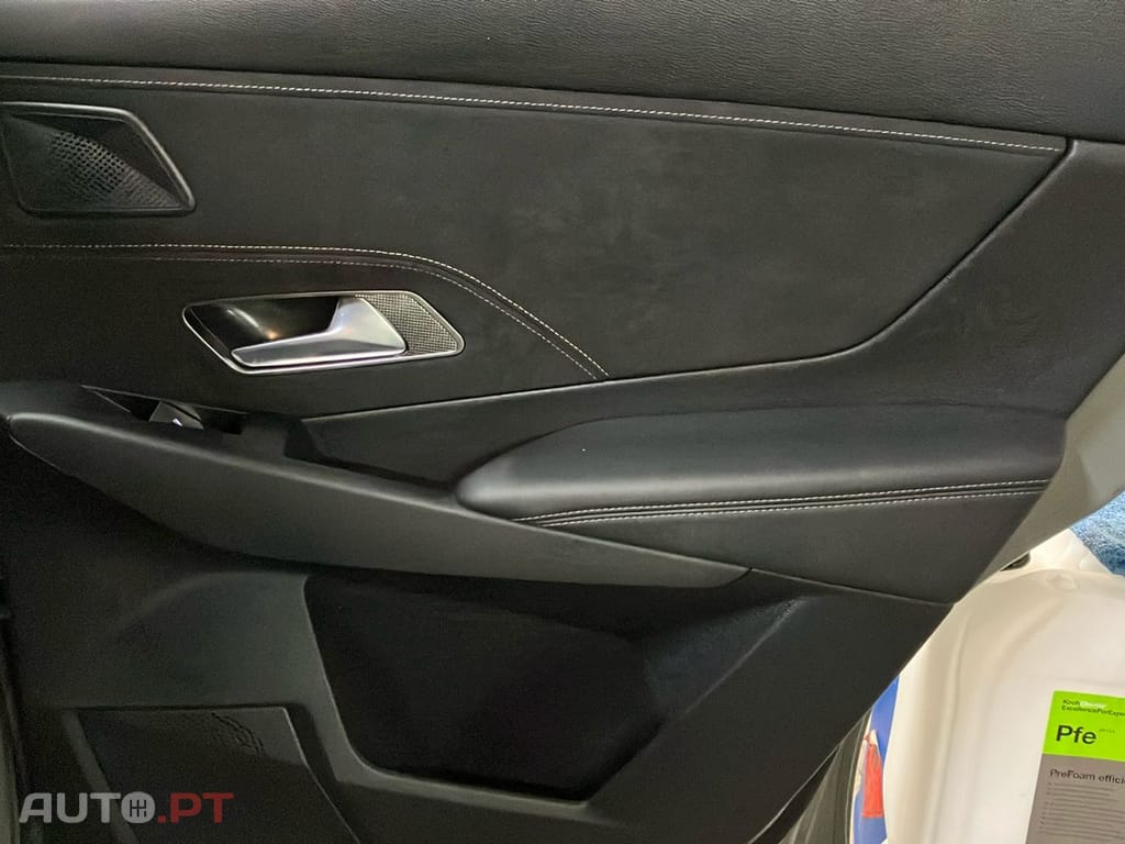 DS DS7 Crossback E-Tense Performance Line+ EAT8