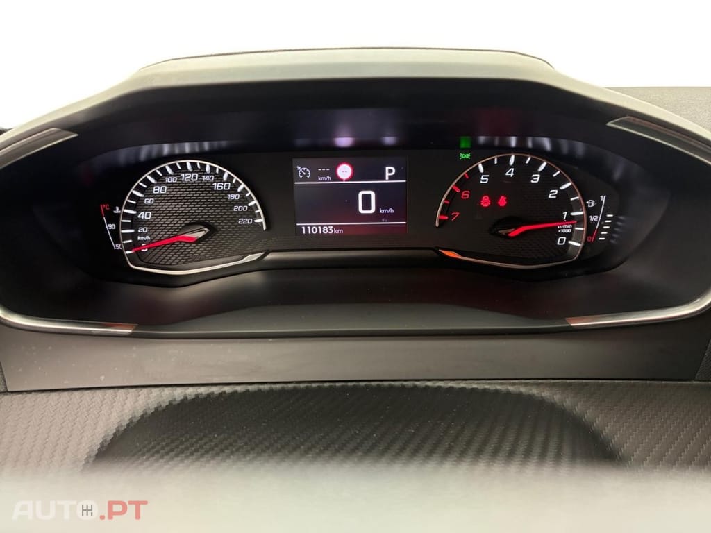 Peugeot 2008 1.2 PureTech Active Pack EAT8
