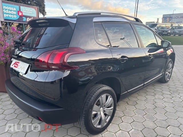 Peugeot 2008 1.6 BlueHDi Style
