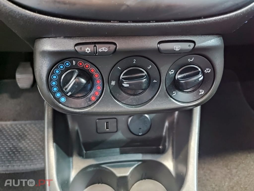 Opel Corsa 1.2 Enjoy