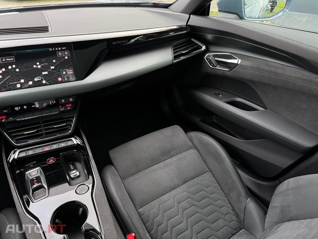 Audi E-Tron GT quattro