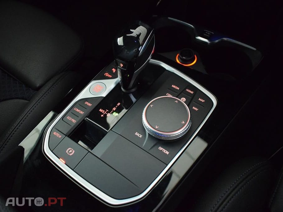 BMW 216 d Pack Desportivo M