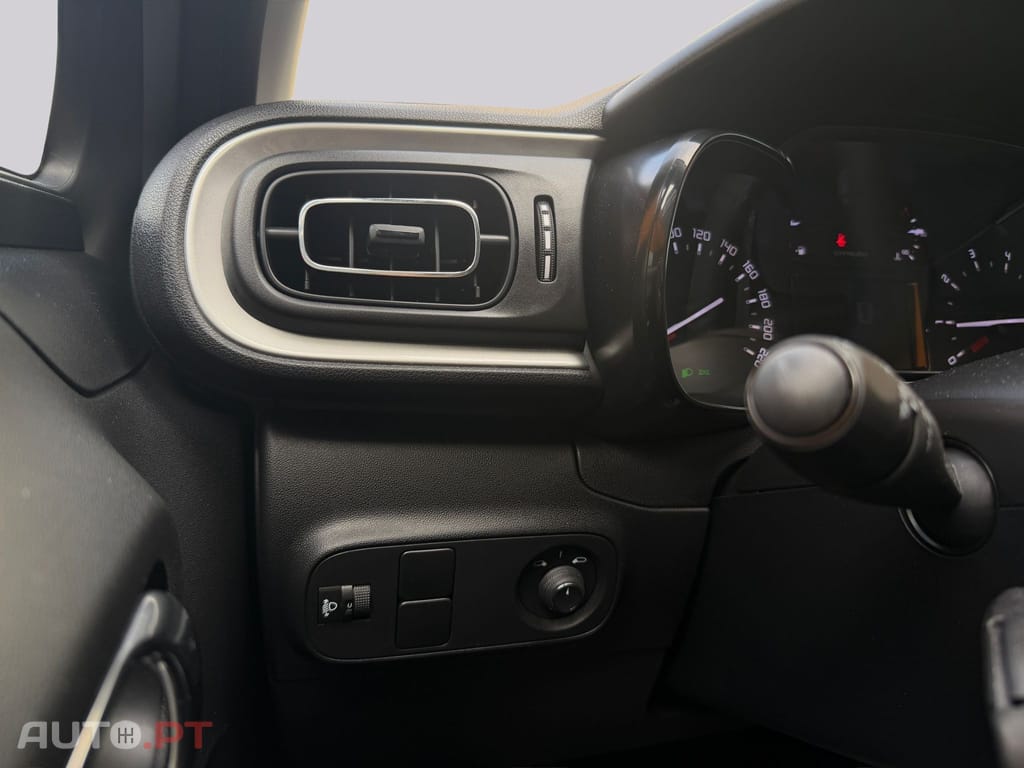 Citroen C3 1.2 SHINNE 