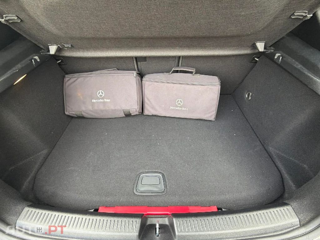 Mercedes-Benz A 250 AMG Line