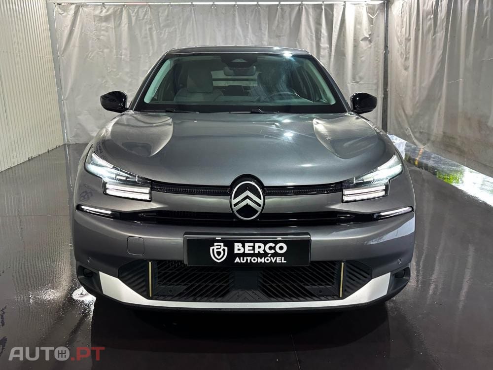 Citroen C4 PureTech 130 Stop&Start EAT8 PLUS