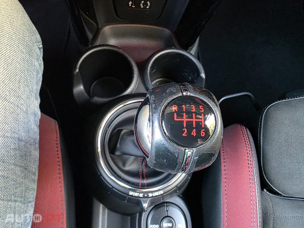 MINI Cooper John Cooper Works