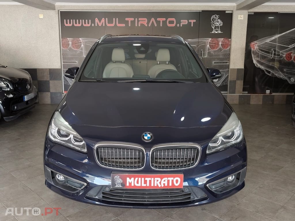 BMW 218 d Line Luxury Auto