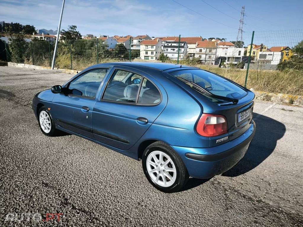 Renault Mégane 1.4 16V RXE AC