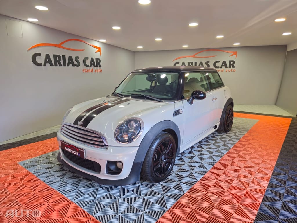 MINI Cooper D ( Kit John Cooper Works )