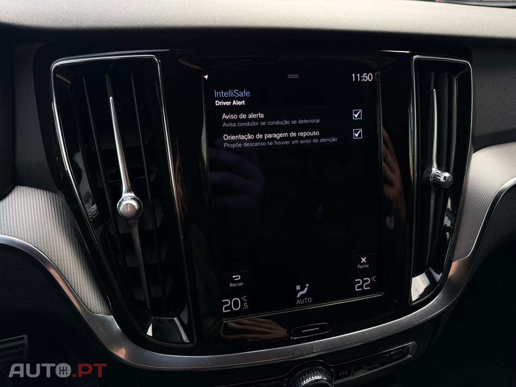 Volvo V60 2.0 T6 AWD TE R-Design