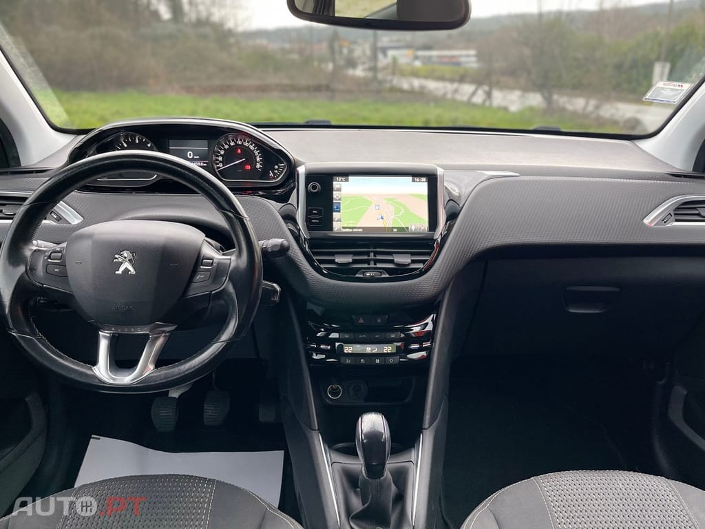 Peugeot 208 1.6 BlueHDi Allure