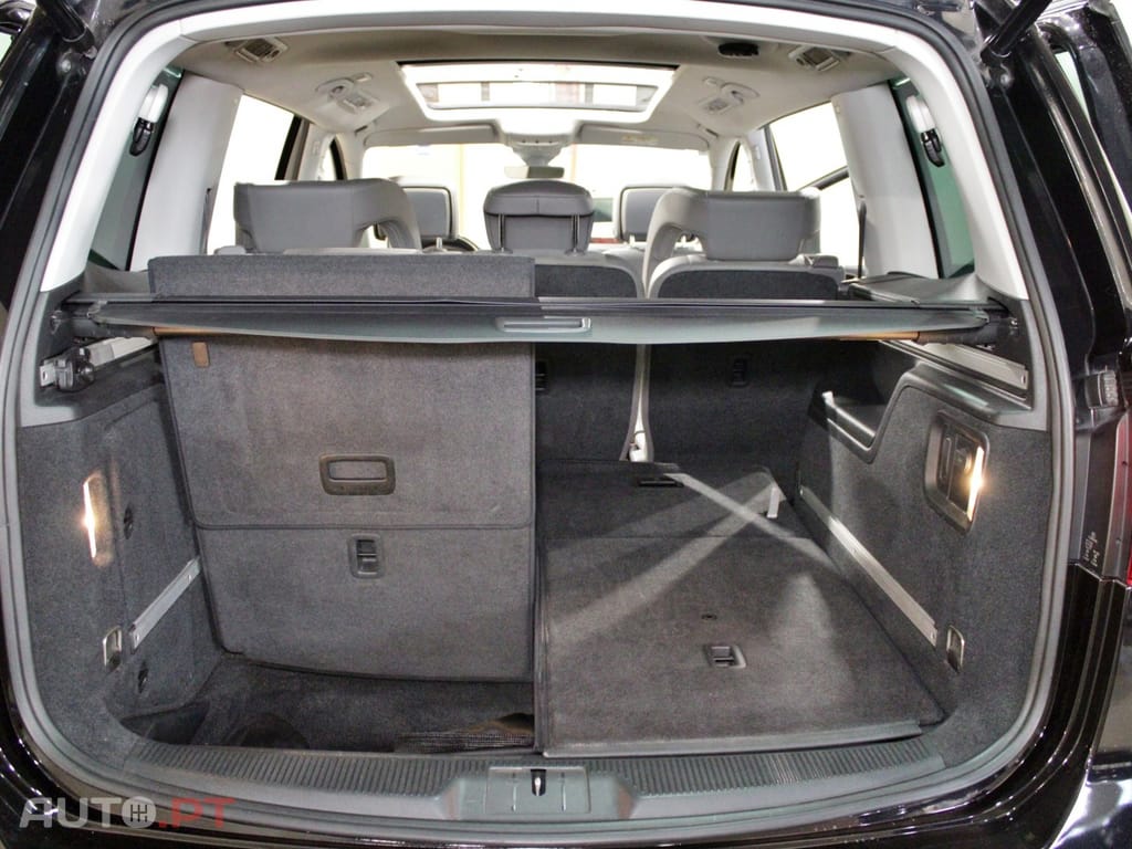 Volkswagen Sharan 2.0 TDI Blue Highline DSG