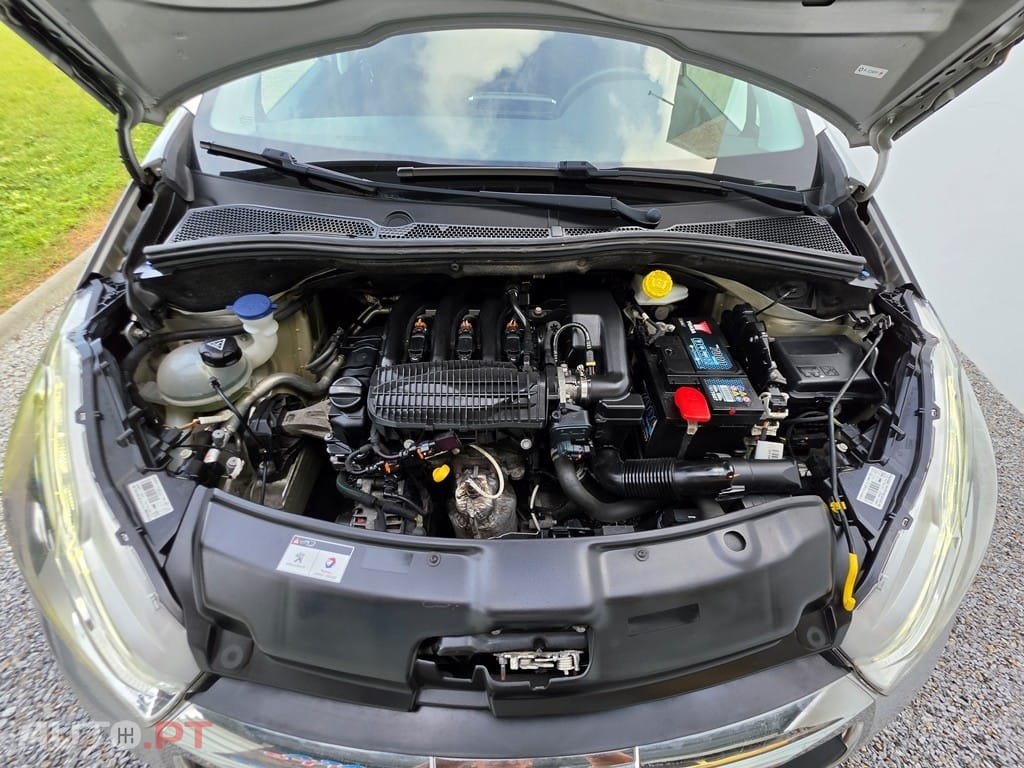 Peugeot 208 82 VTI Style
