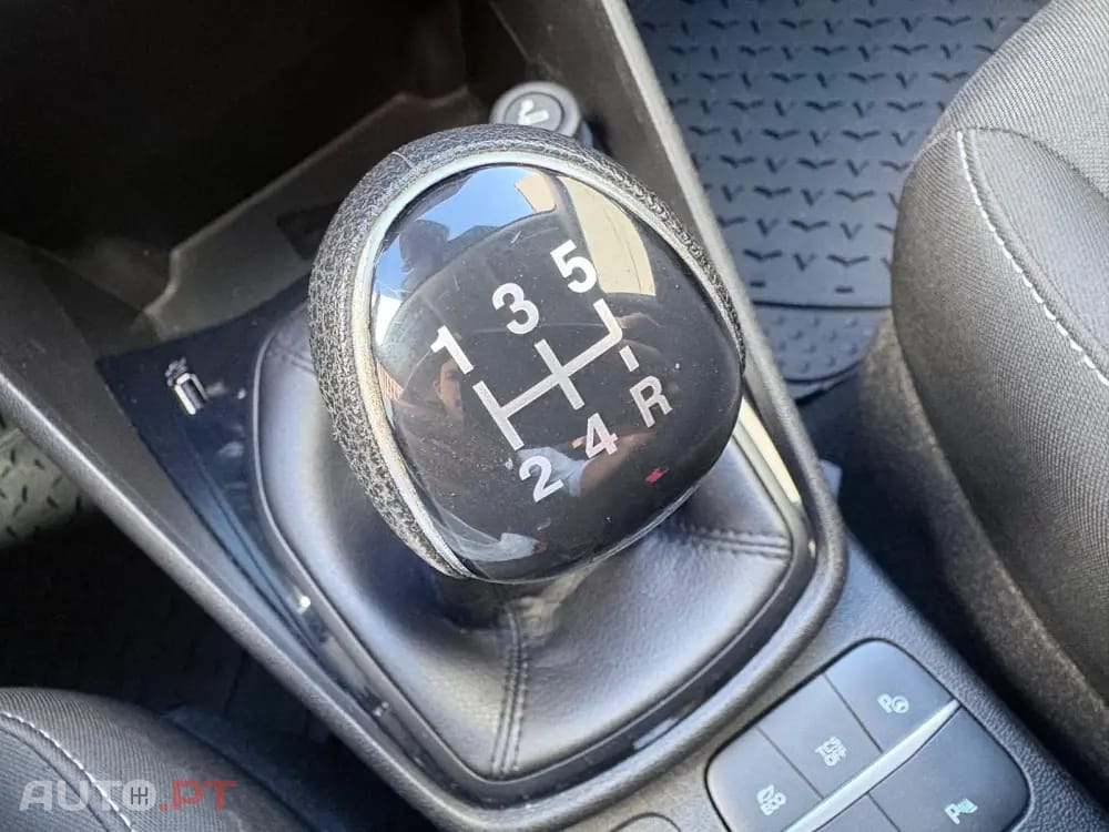 Ford Fiesta 1.1 Ti-VCT Business