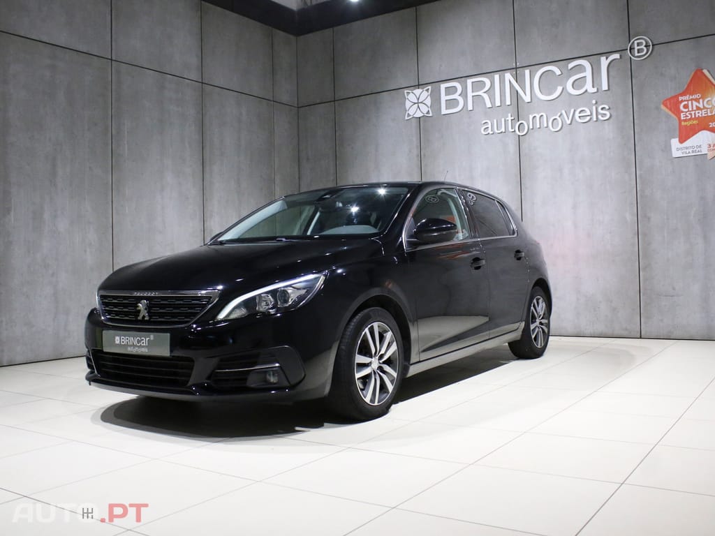 Peugeot 308 1.2 PureTech Allure EAT8