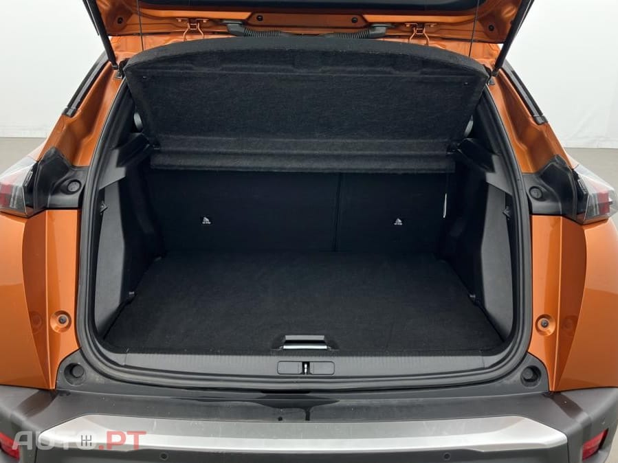 Peugeot 2008 1.5 BlueHDi Allure Pack