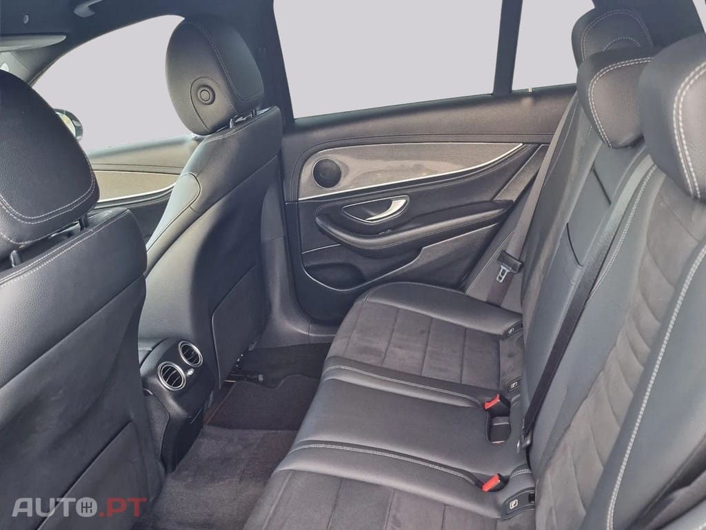 Mercedes-Benz E 220 d AMG Line 7L
