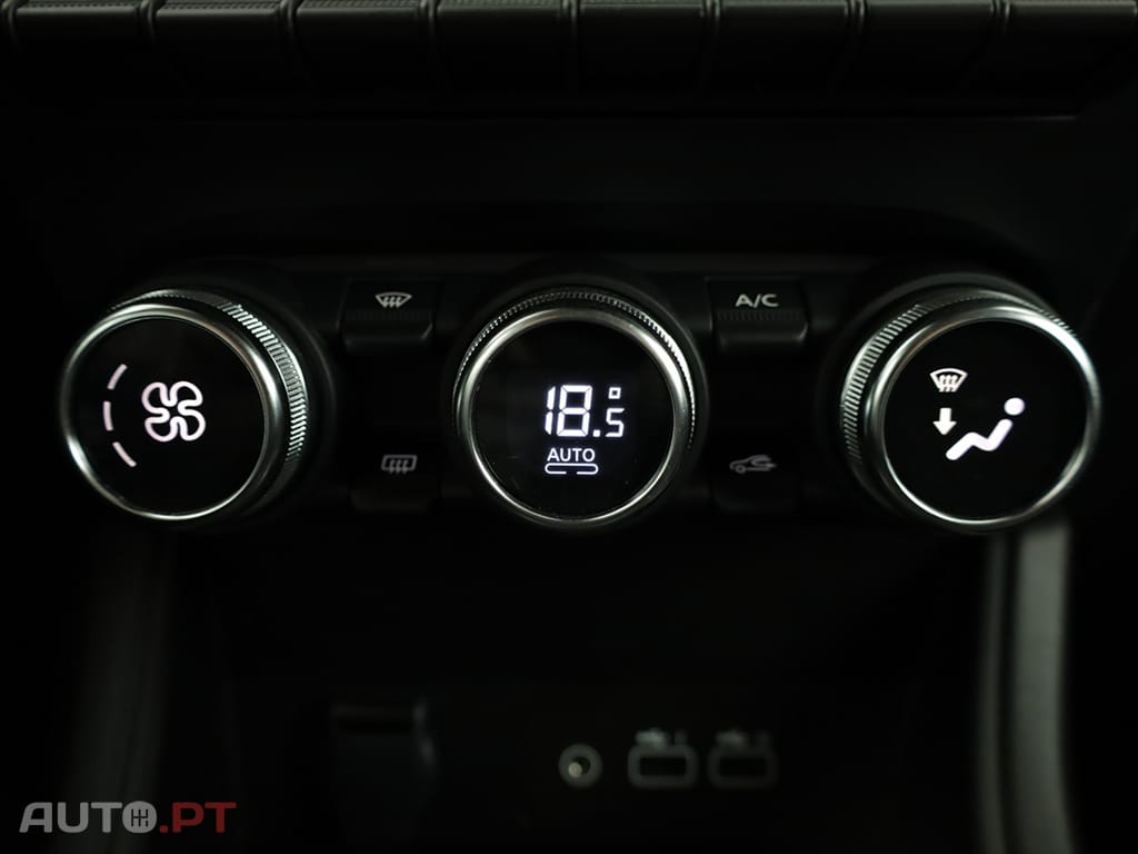 Renault Captur Captur 1.0 TCe Techno Bi-Fuel — fotografia 13