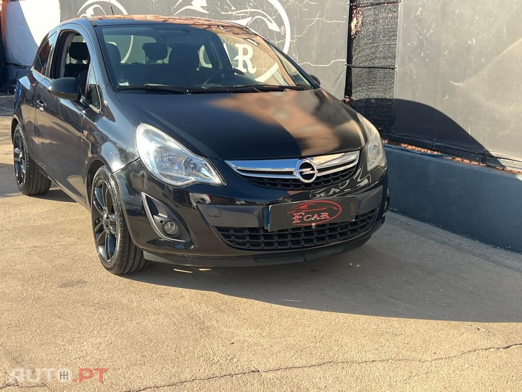 Opel Corsa 1.2 Black Edition