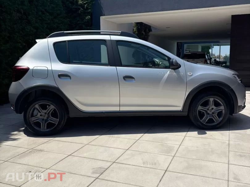 Dacia Sandero 0.9 Tce Stepway Bi-Fuel XTream