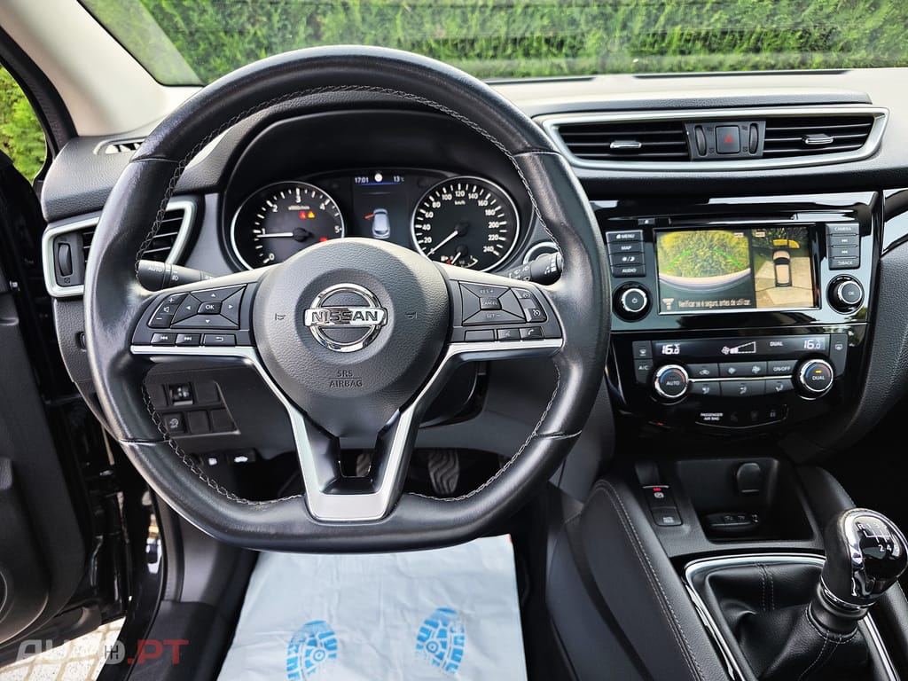 Nissan Qashqai 1.5 dCi N-Connecta