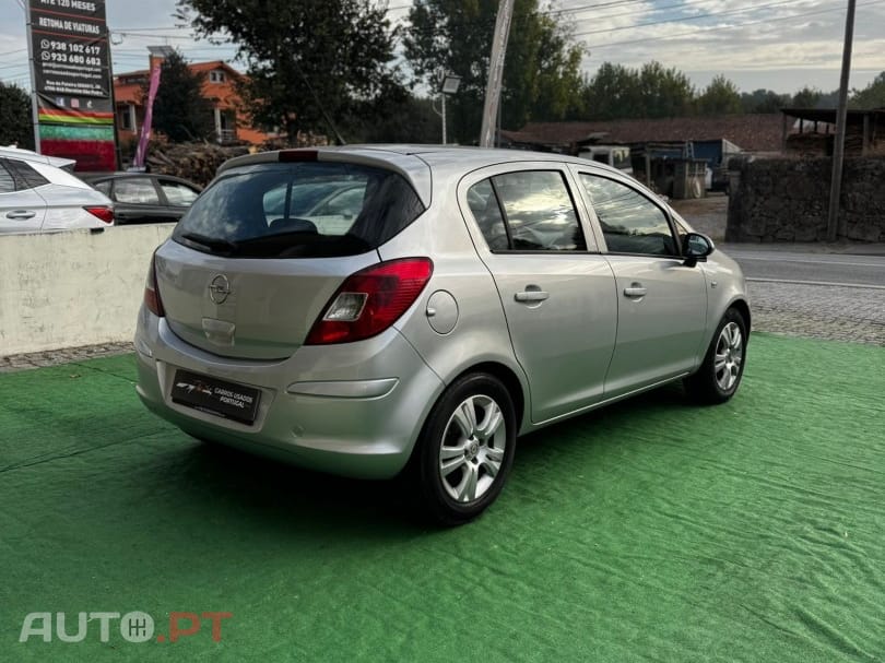 Opel Corsa 1.2 Enjoy