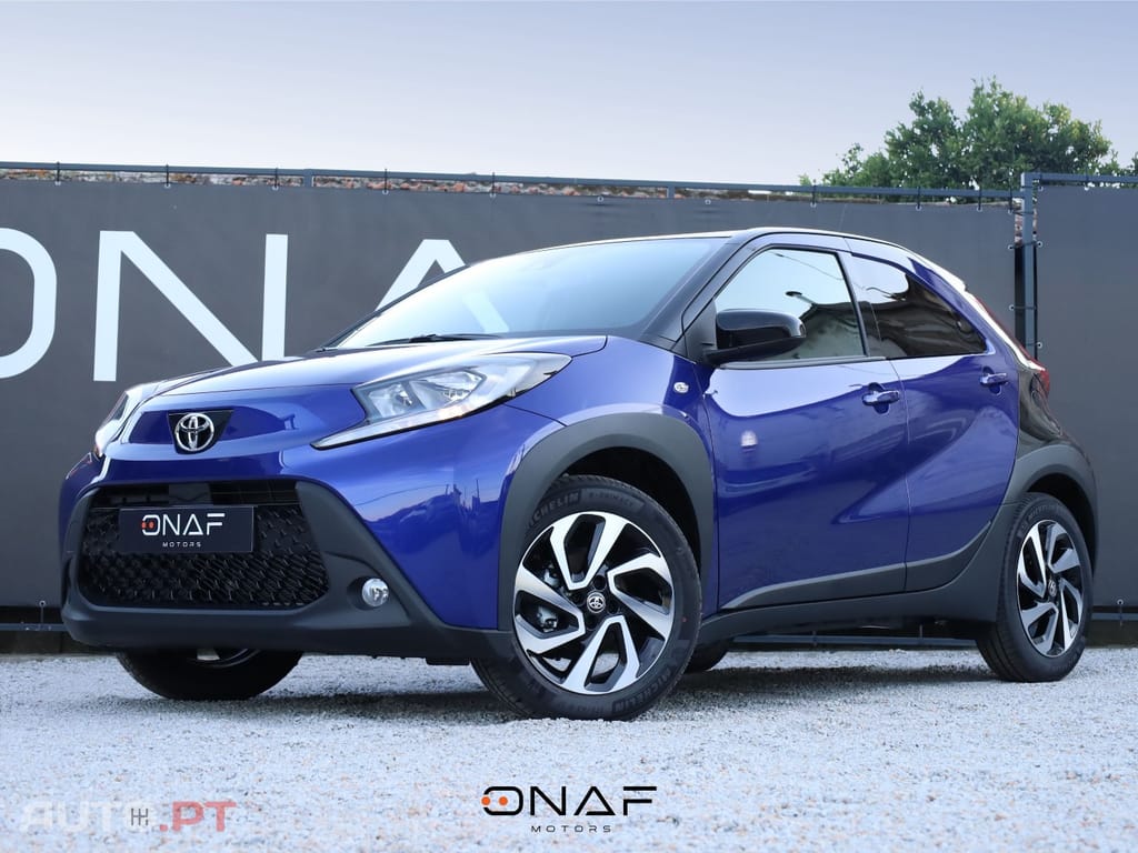 Toyota Aygo X 1.0 VVT-i Teamplayer
