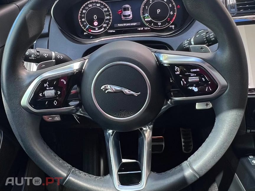 Jaguar E-Pace 1.5 P300e R-Dynamic S AWD Aut.