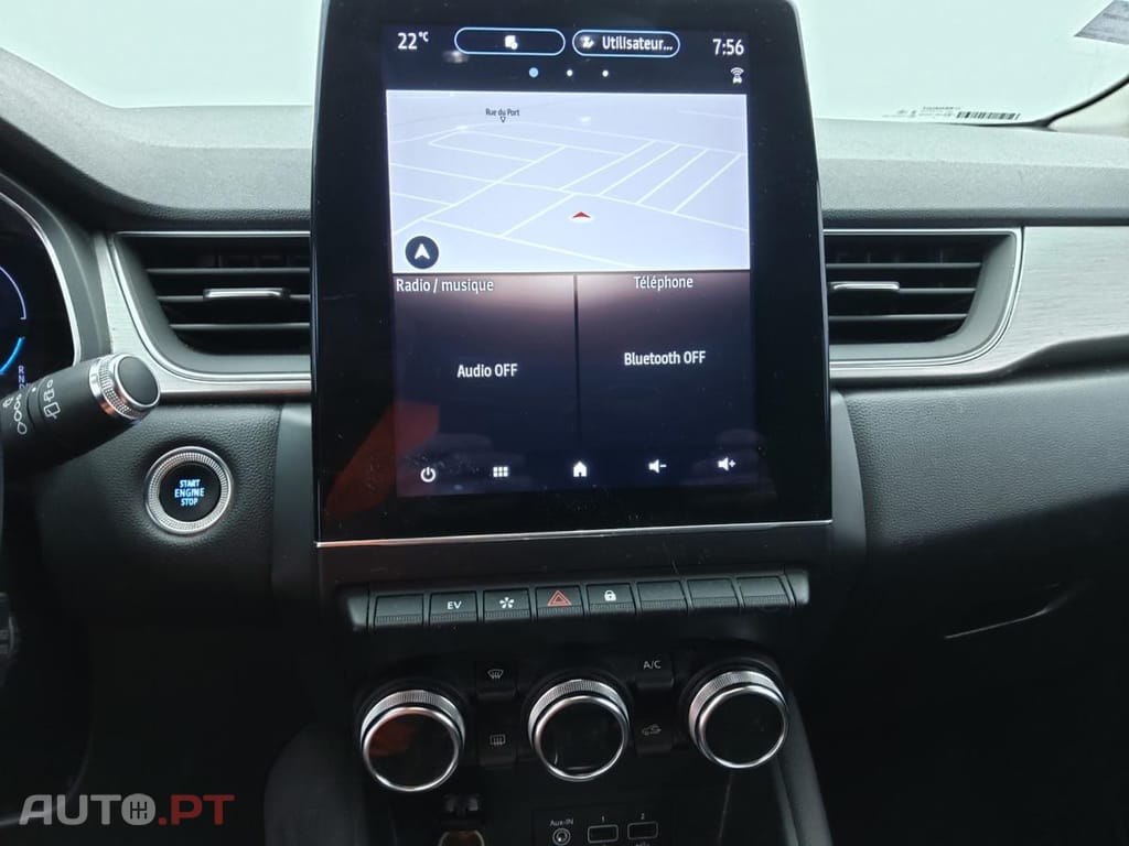 Renault Captur E-Tech Initiale Paris