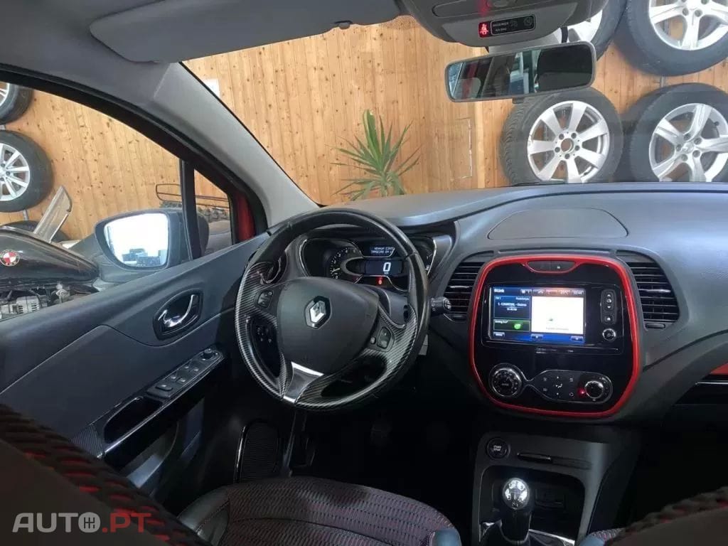 Renault Captur 1.5 DCi Helly Hansen