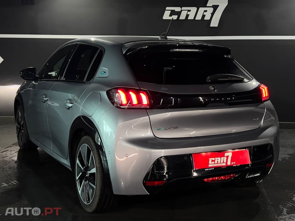 Peugeot E-208 50 kWh GT