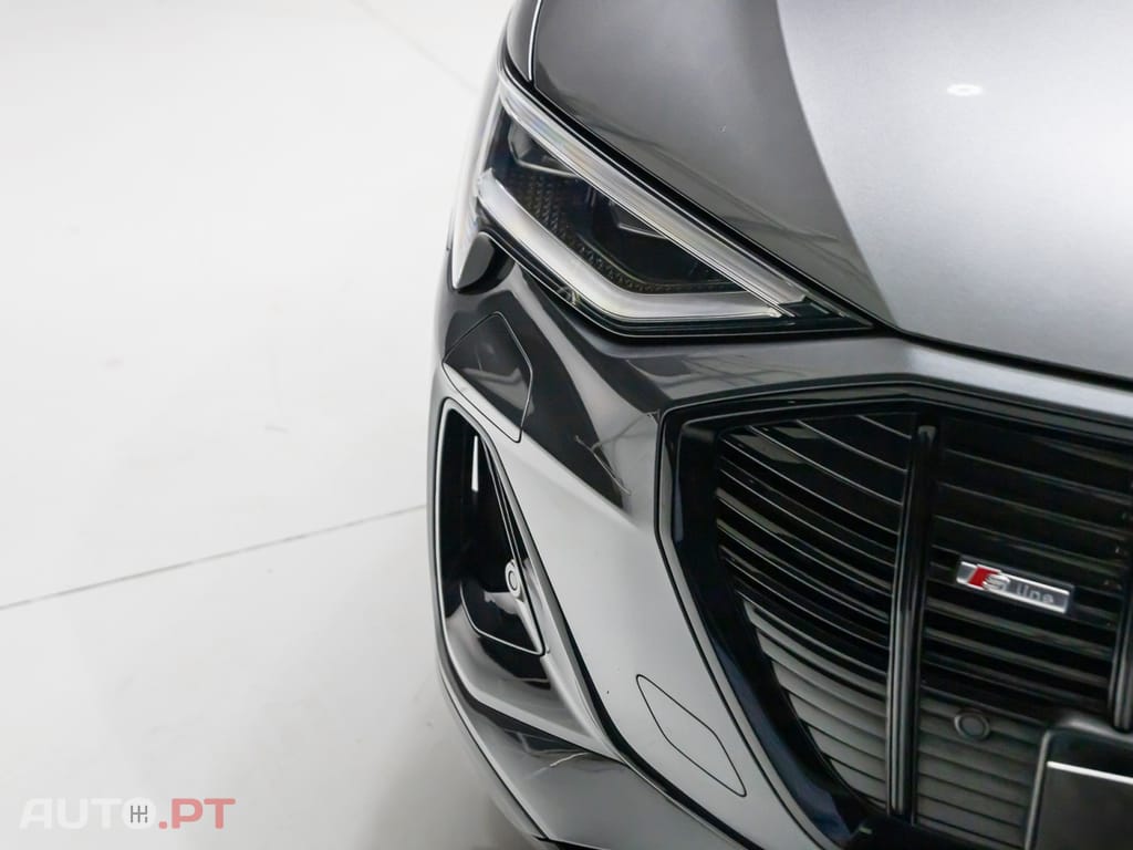 Audi E-Tron 55 quattro S line