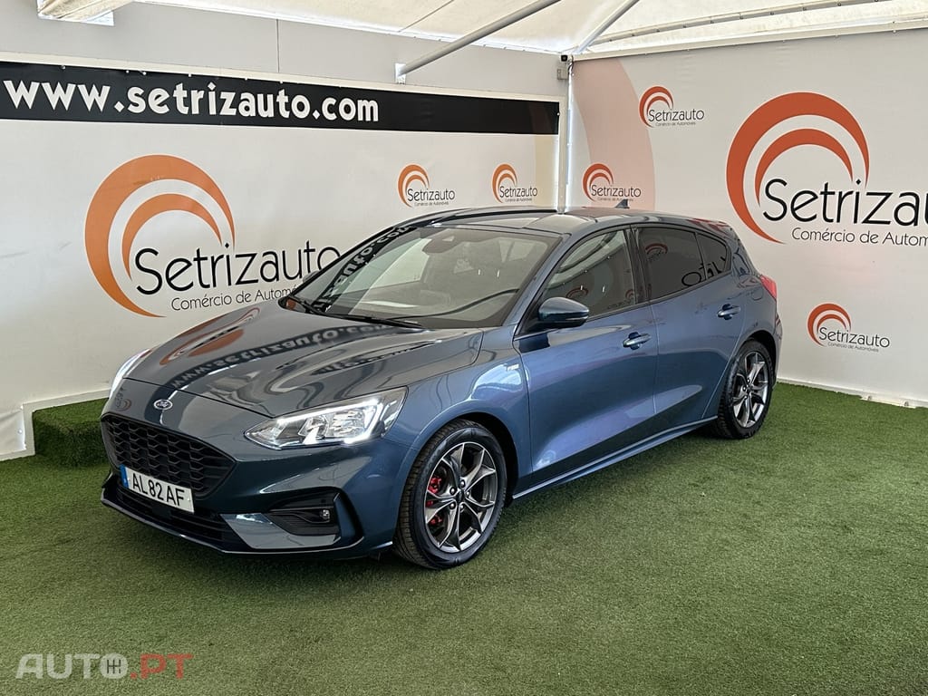 Ford Focus 1.0 EcoBoost MHEV ST-Line