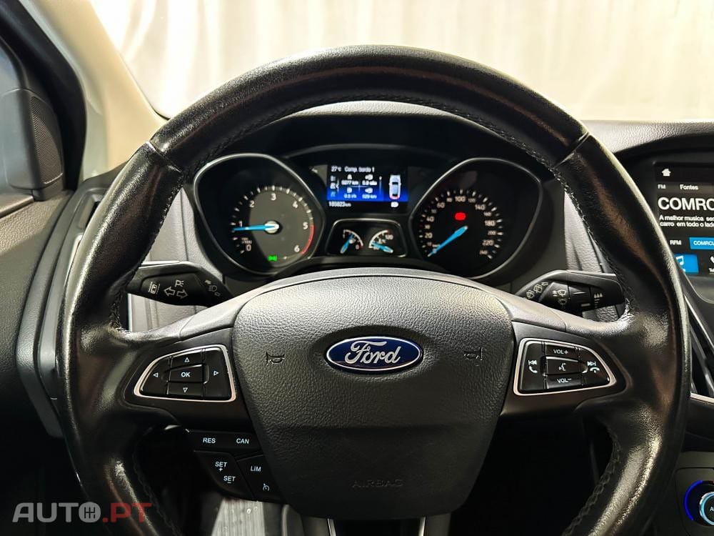 Ford Focus 1.5 EcoBlue S&S Aut. TITANIUM DESIGN