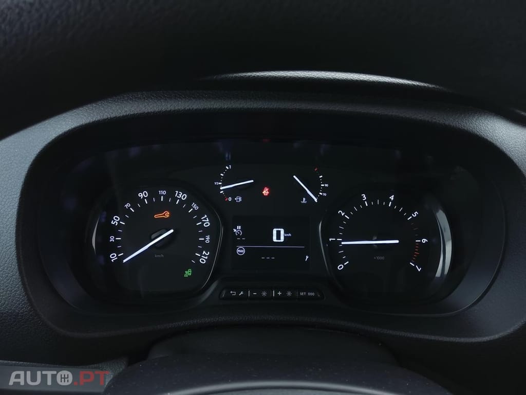 Peugeot Expert 2.0 BlueHDi Long Asphalt