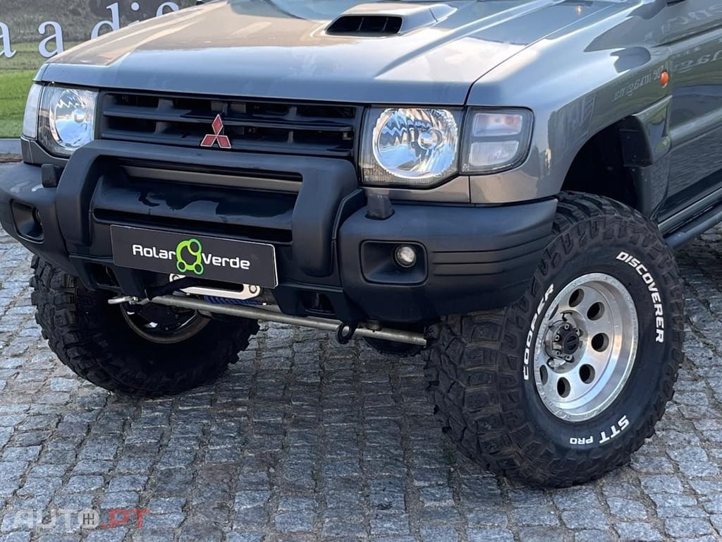 Mitsubishi Pajero GLS   TT