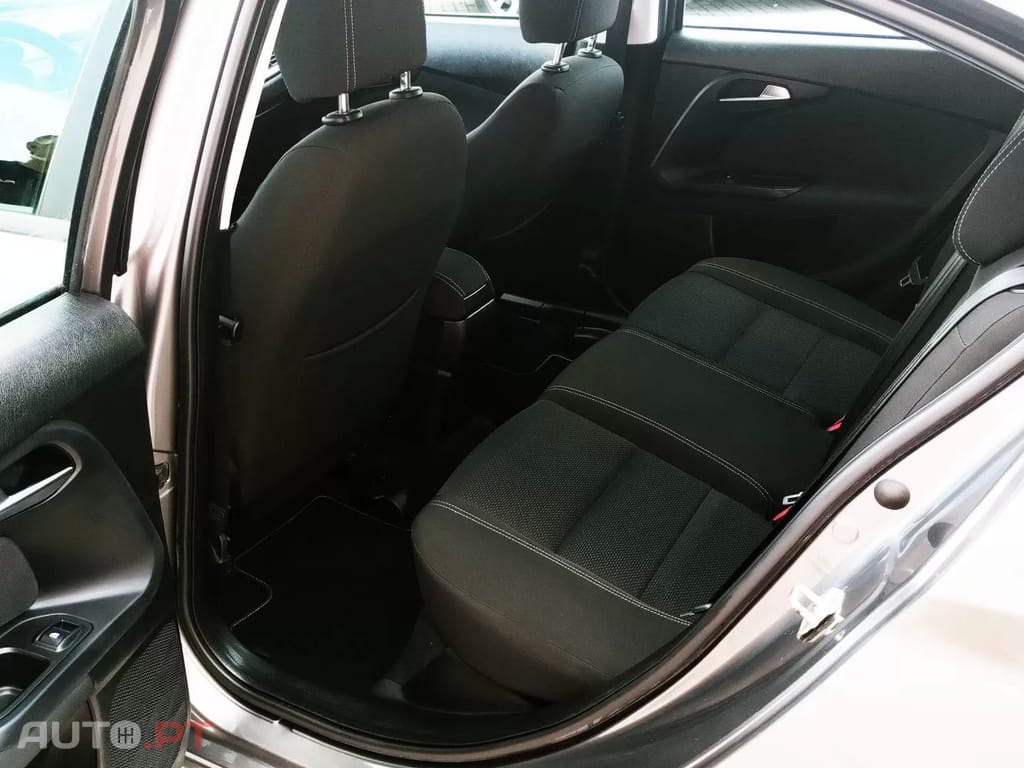 Fiat Tipo 1.3 M-Jet Lounge