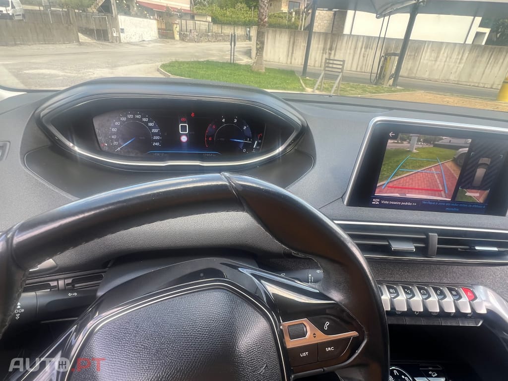 Peugeot 3008 1.6 BlueHDi Allure
