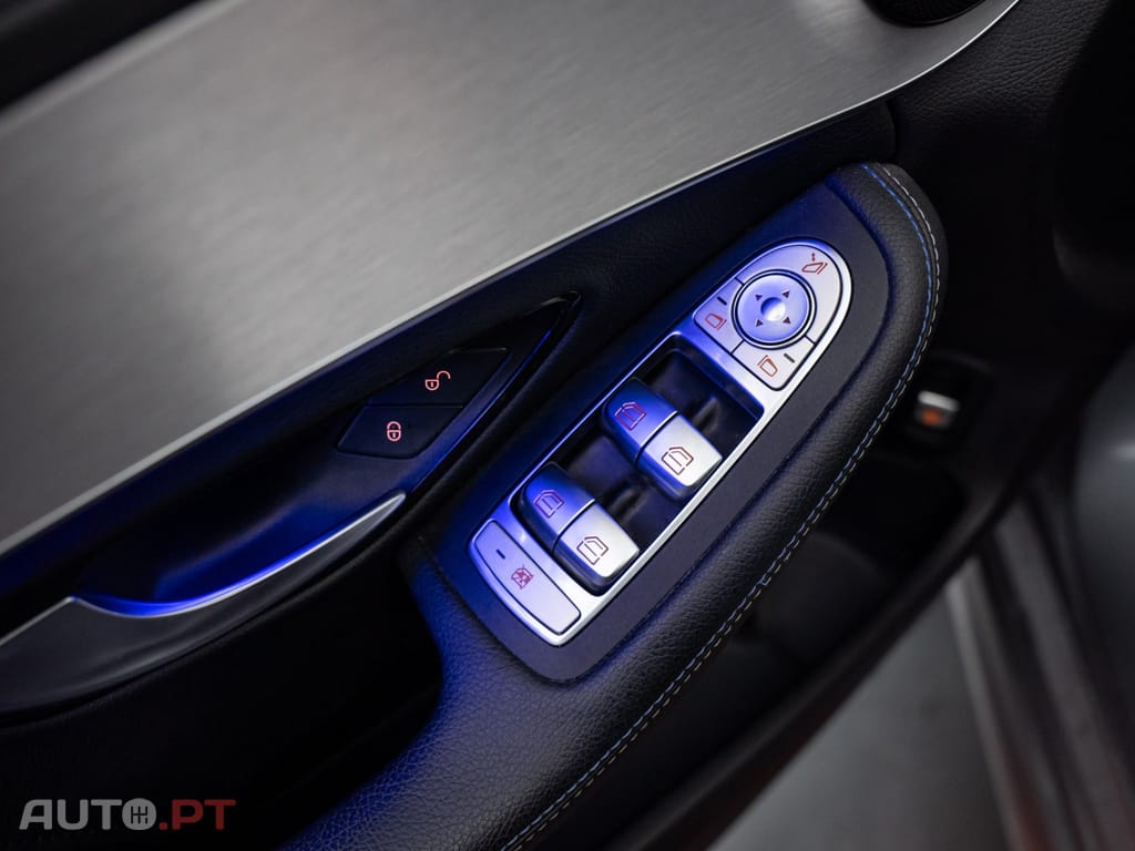 Mercedes-Benz C 300 de AMG Line