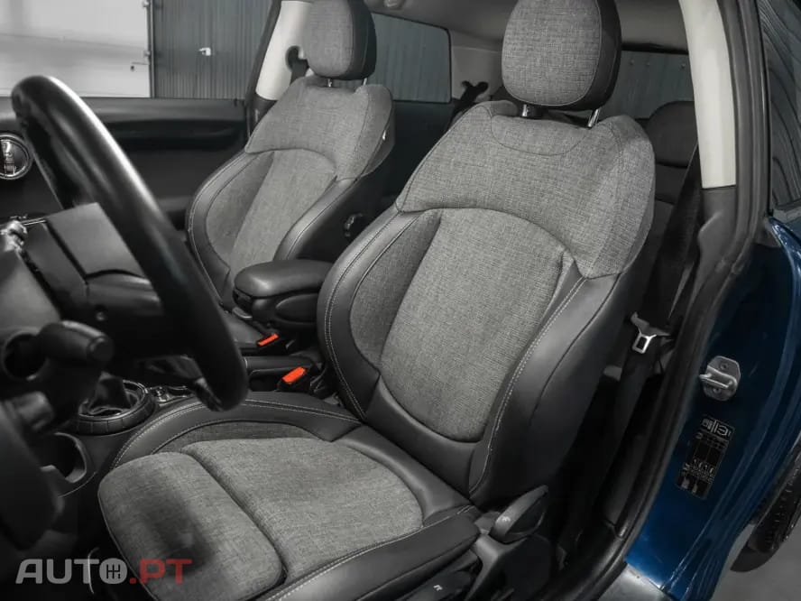 MINI Cooper Cooper S