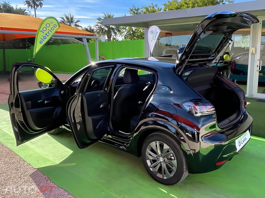Peugeot E-208 50 kWh Edition
