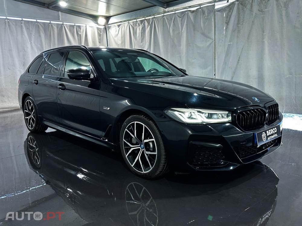 BMW 530 e Pack Desportivo M