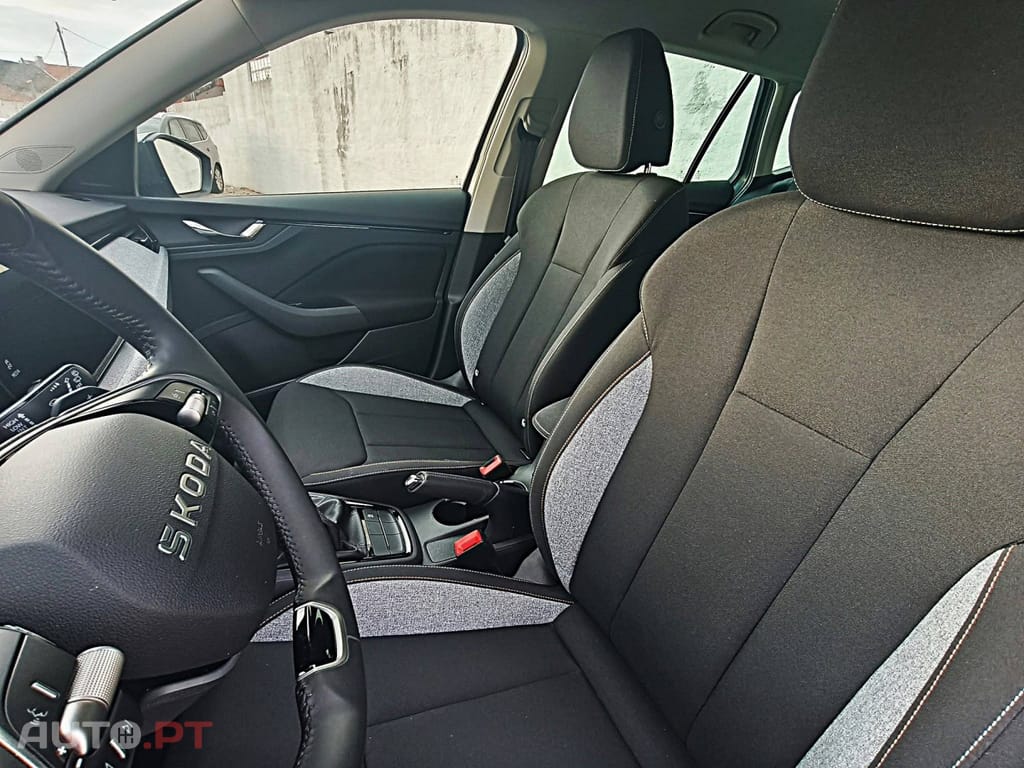 Skoda Kamiq 1.0 TSI Selection DSG