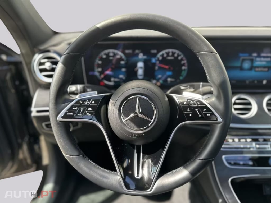 Mercedes-Benz E 300 I.V.A DEDUTIVEL e 9G-TRONIC Avantgarde