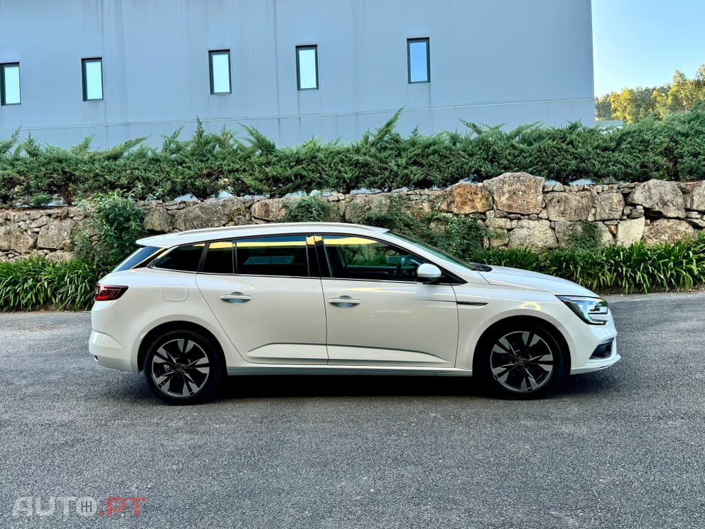 Renault Mégane Sport Tourer BLUE dCi 115 INTENS