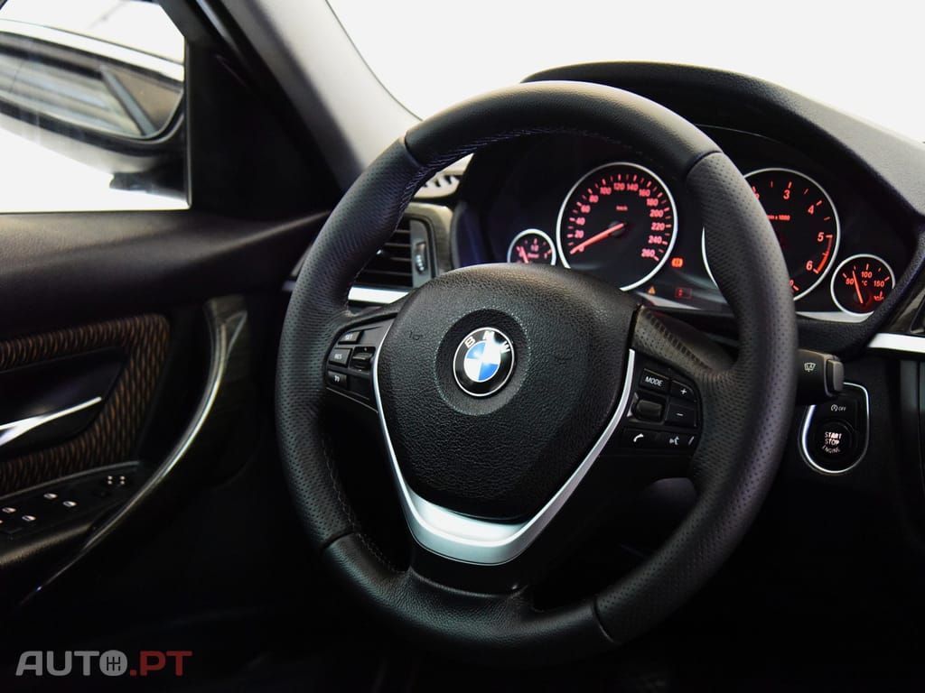 BMW 318 d Line Luxury