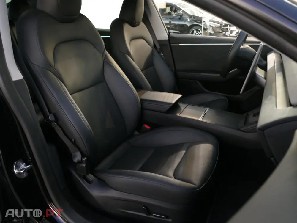 Tesla Model 3 Long Range Tração Integral