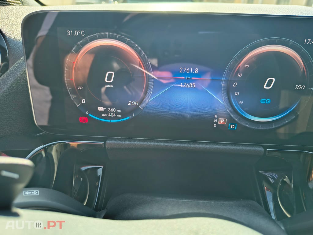 Mercedes-Benz EQA 300 4MATIC
